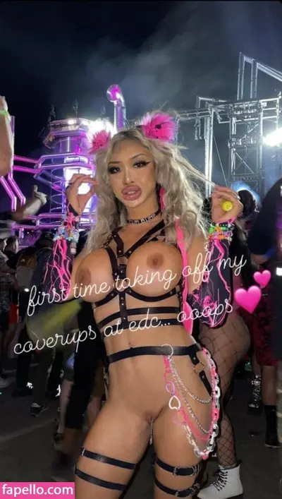 Broken Asian Bimbo - Whored herself out in Vegas cover image