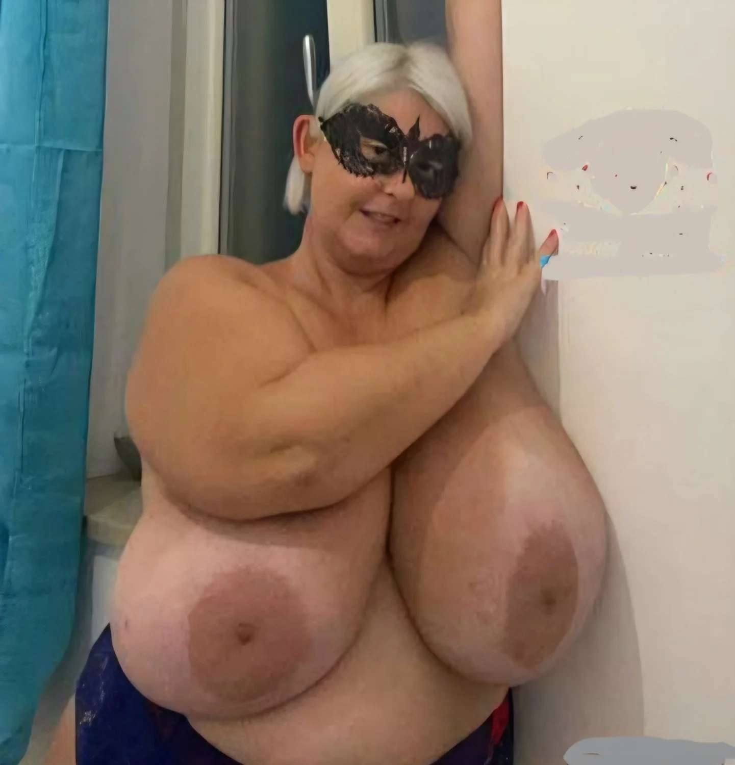 Random Huge Tits Pt 21 image 30