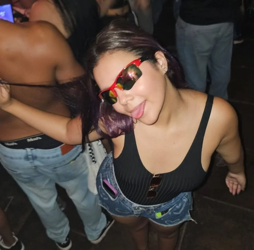 Julia calipo essa danada tem apenas 19 aninhos mas já é uma ninfeta de puta conhecida como jucalipo image 6