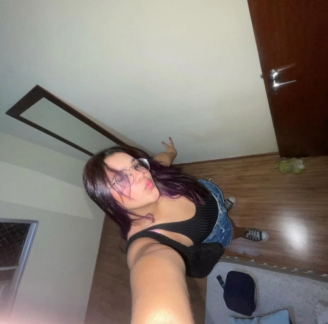 Julia calipo essa danada tem apenas 19 aninhos mas já é uma ninfeta de puta conhecida como jucalipo image 8