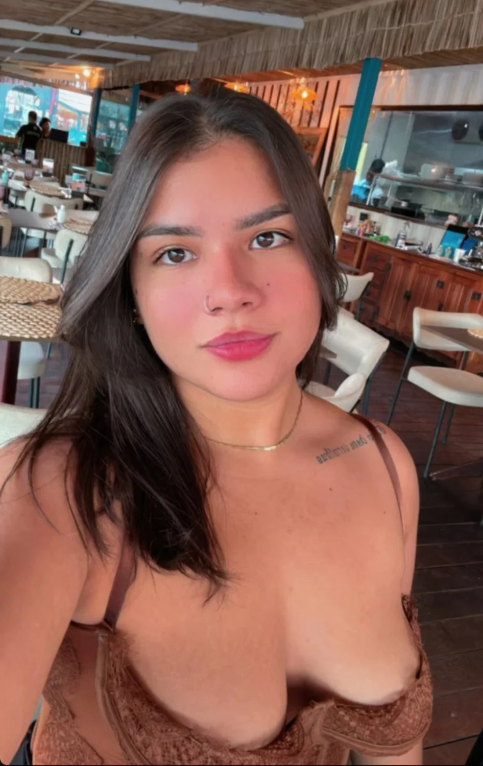 Novinha vazada, corno nem imagina. image 3