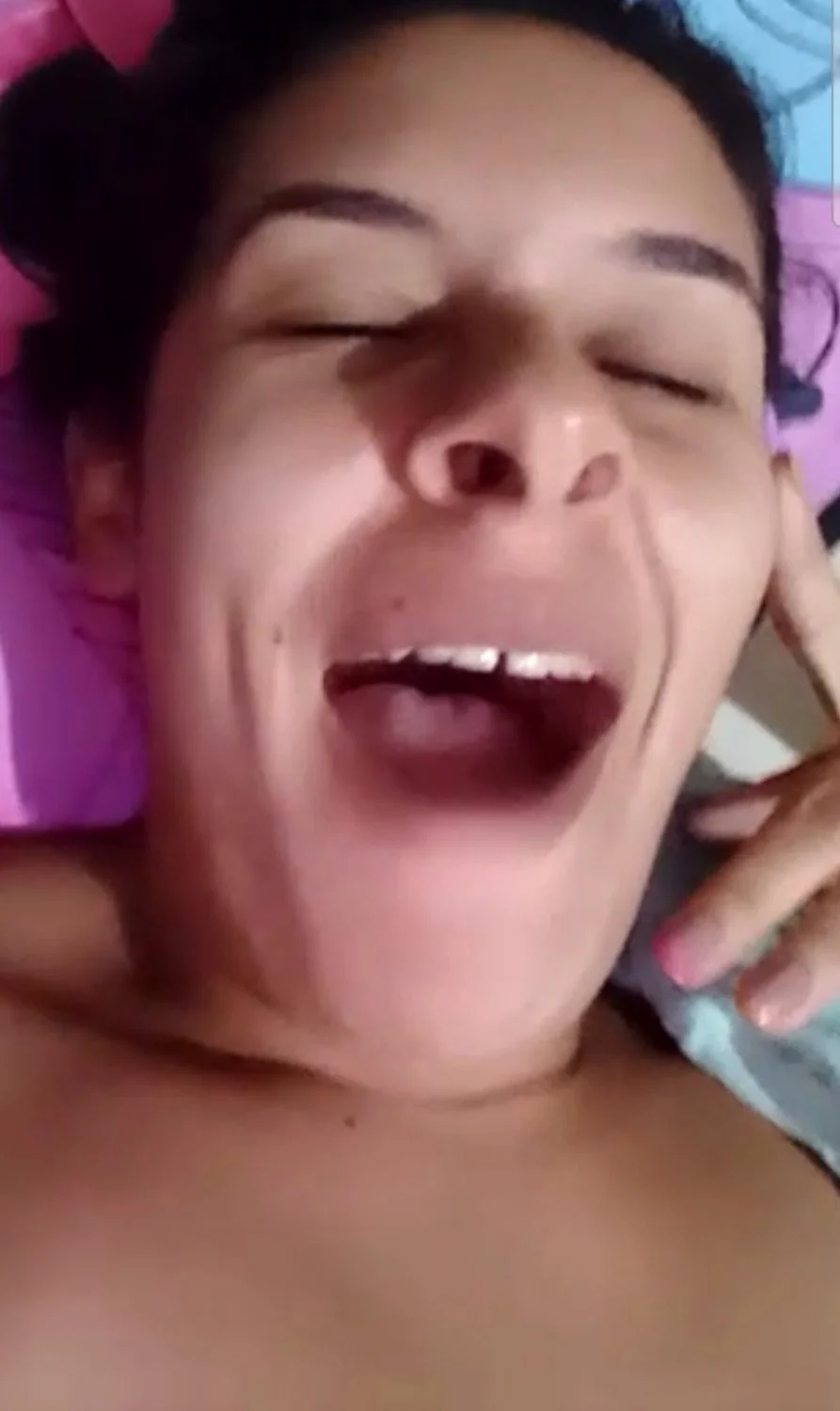 Larissa putinha casada crente rabuda image 8