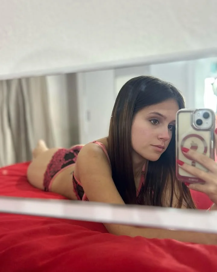 Nicole Alvarez uruguaya image 23