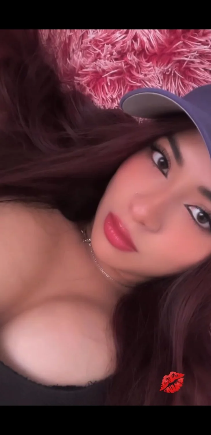 La sexy Sinaí y su preciosa cara para darle morbo image 31