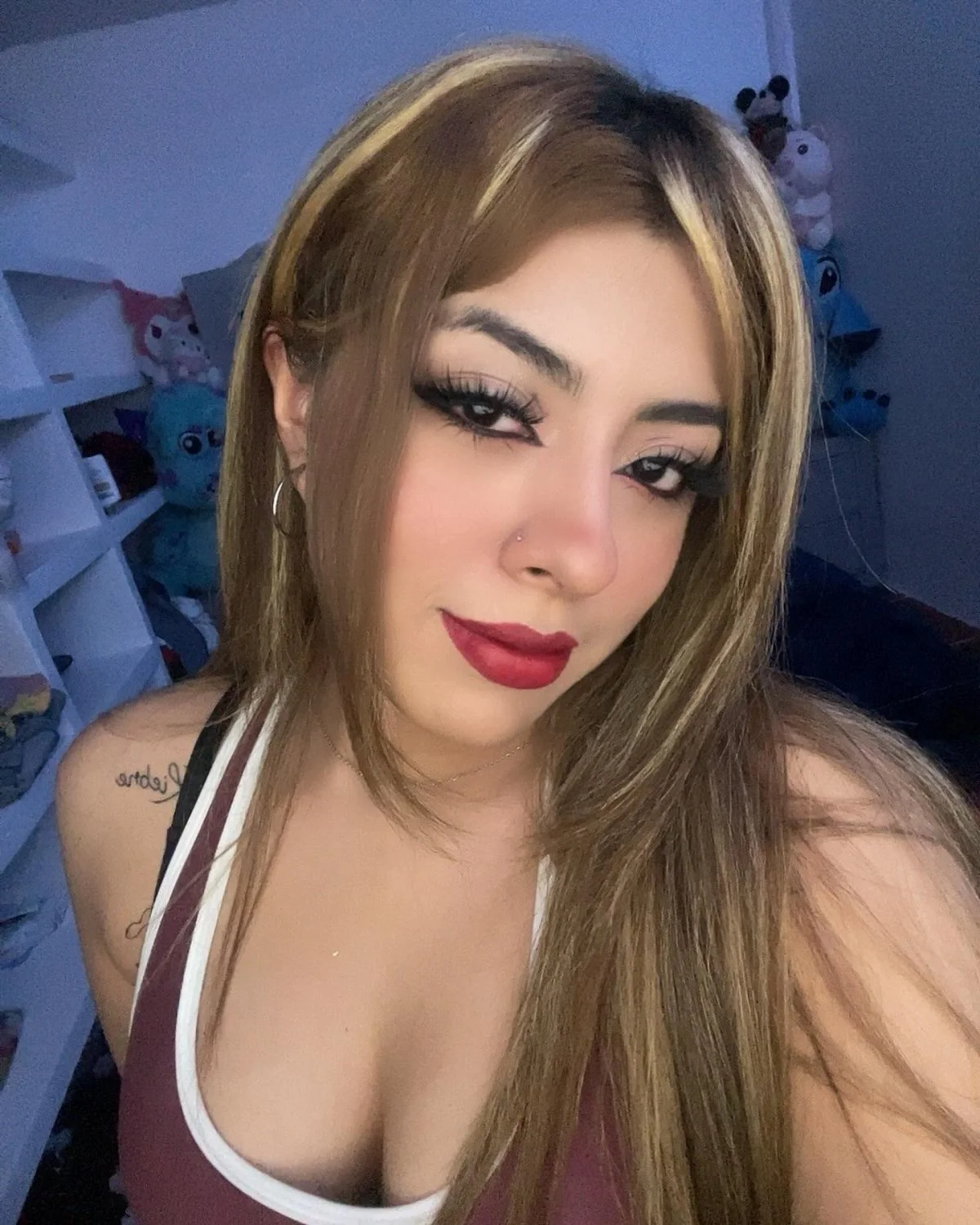 La sexy Sinaí y su preciosa cara para darle morbo image 47