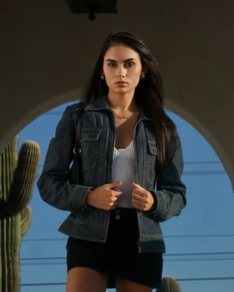 Disclosure #383: College model image 10