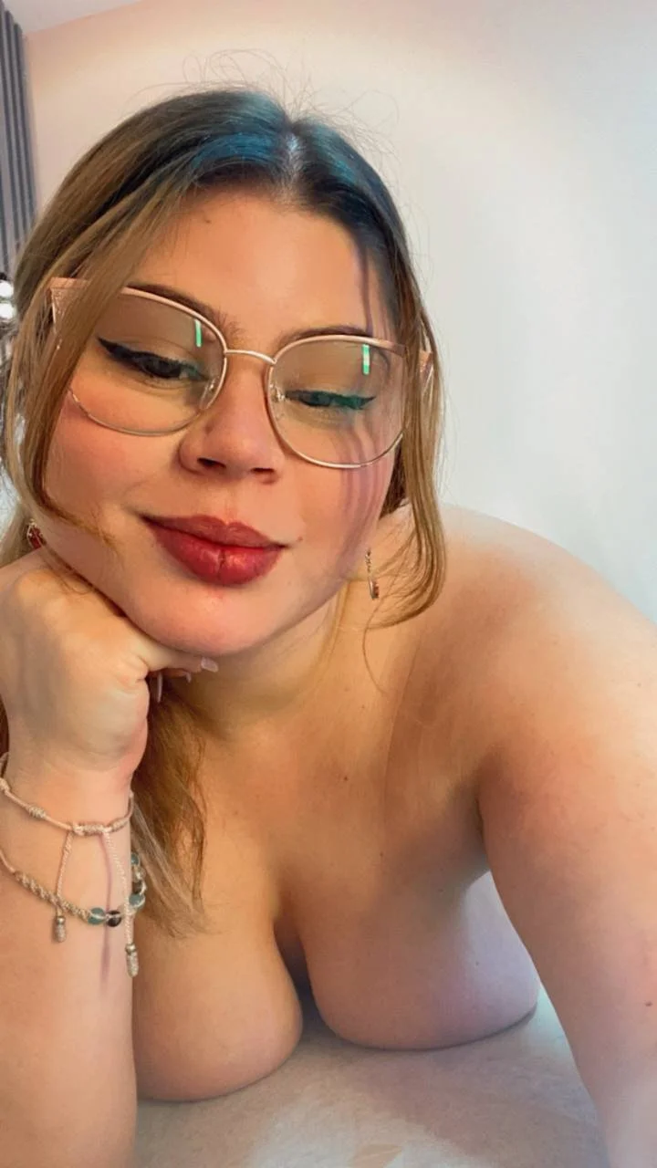 🔥my content is highly addictive. Don't say I didn't warn you 💙💙💙 http://onlyfans.com/eymi_tomsom image 2