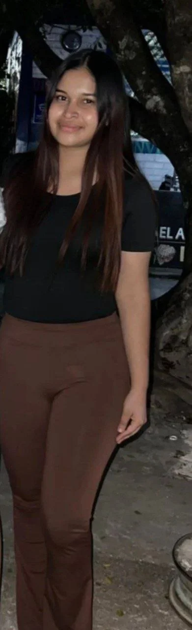 Brenci aneliz puta zorra infiel image 5