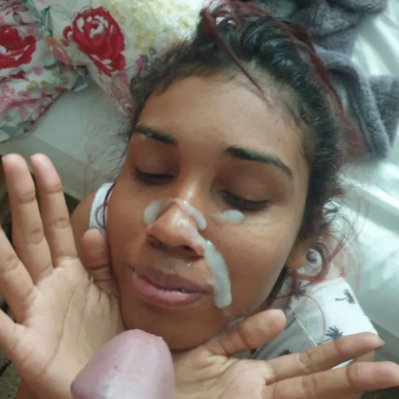 Venezolana comiendo verga image 11