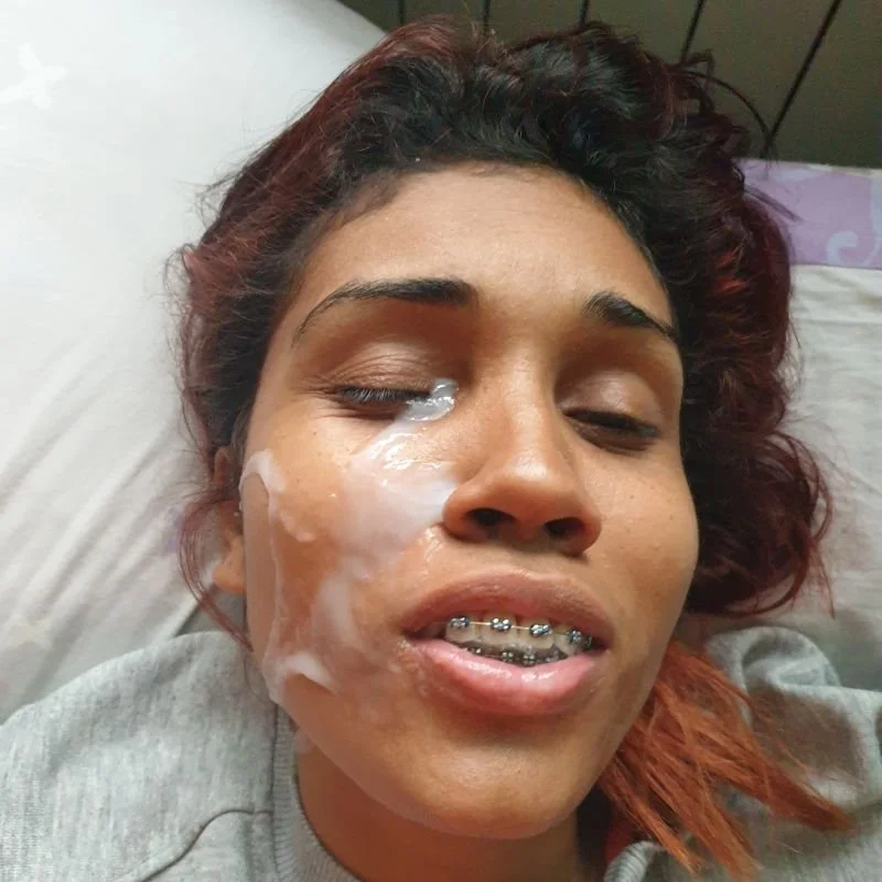 Venezolana comiendo verga image 34