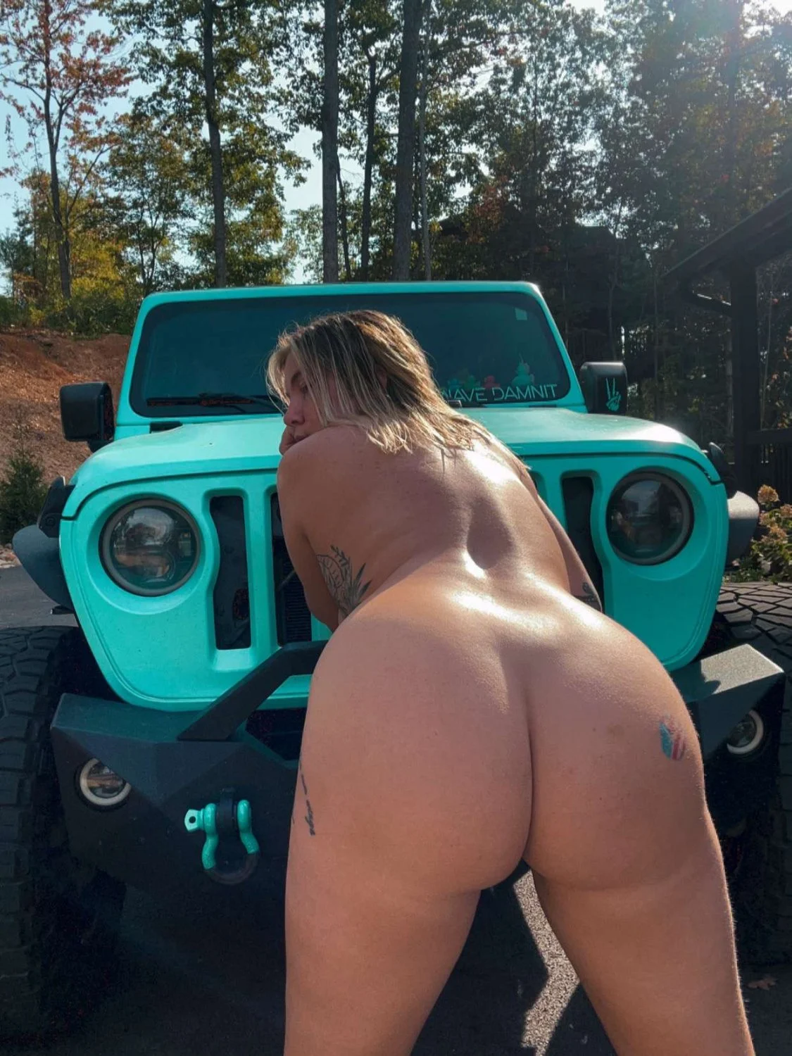 Onlyfans snowbunny leaked pt.2 image 21