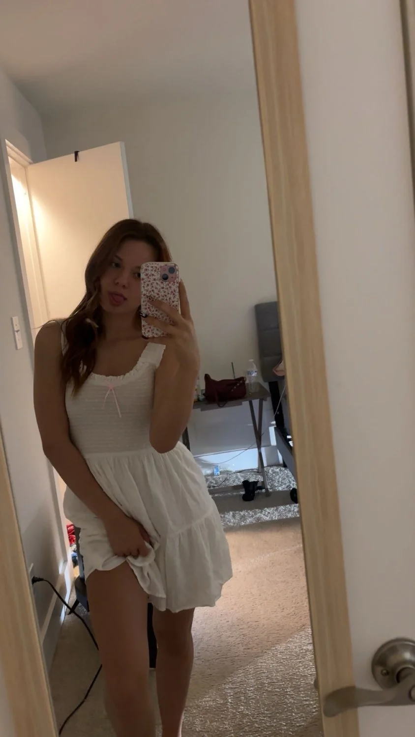 Just a horny teen girl <3 image 2