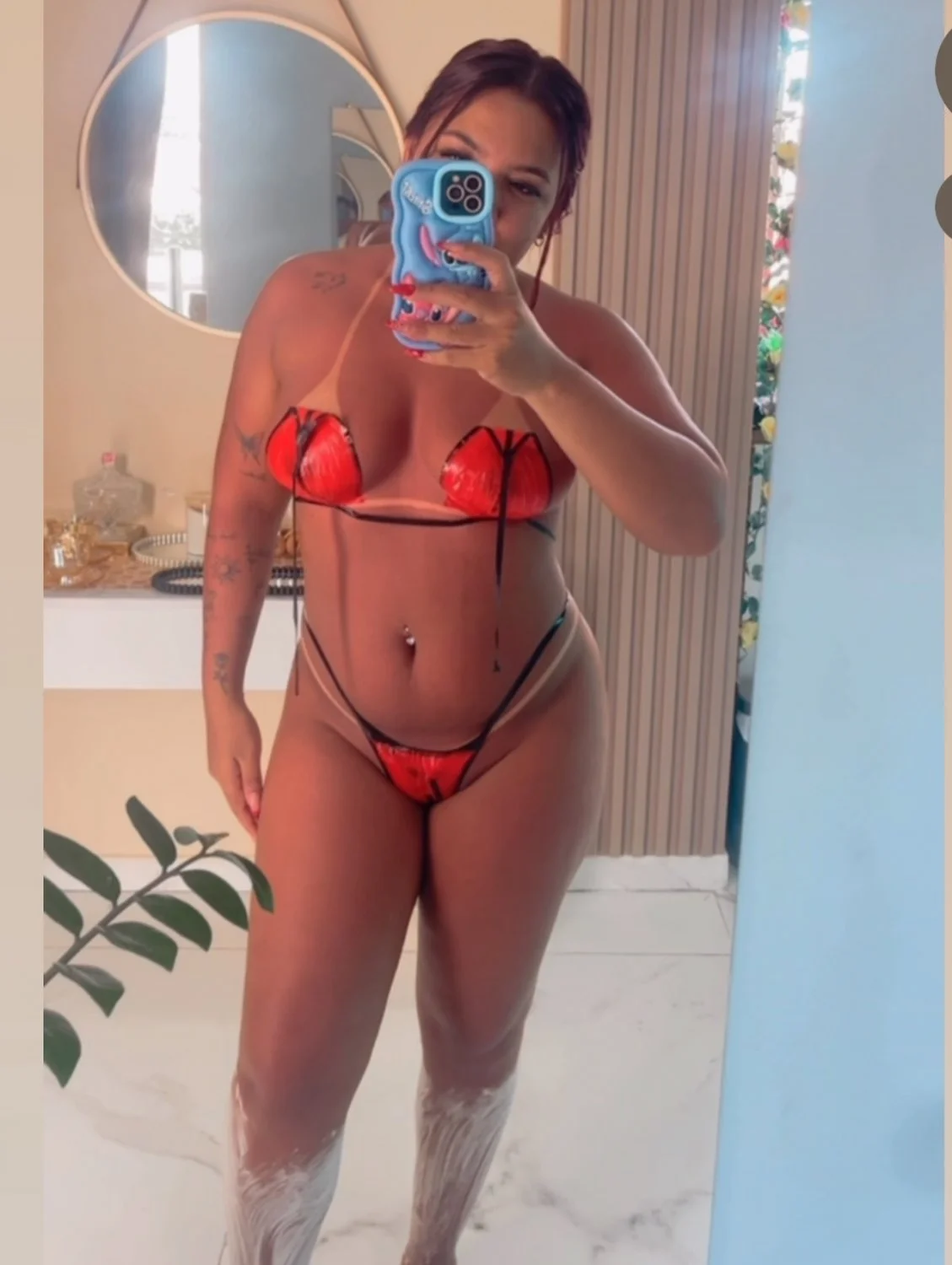 Gordinha boa pra leitar 💦 image 19