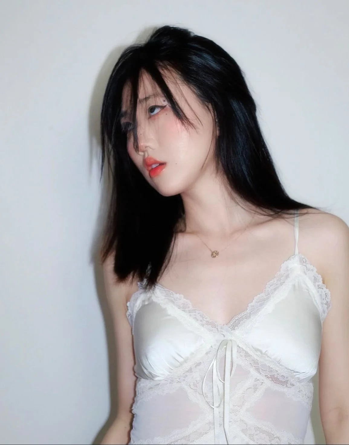 Slut Lo3tus image 28