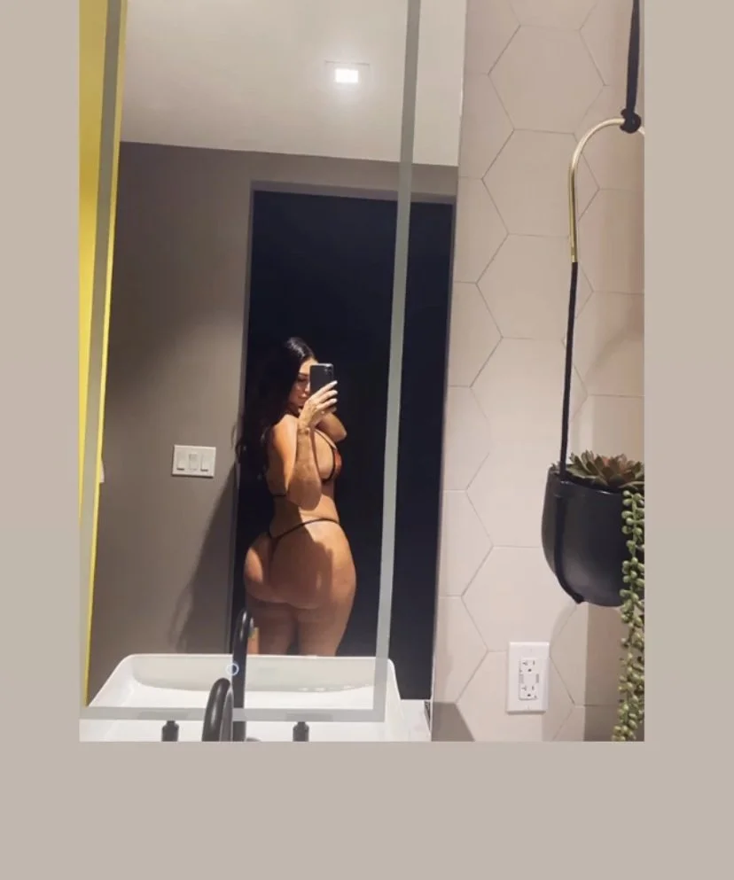 Big ass Florida milf Nicole McNair image 37