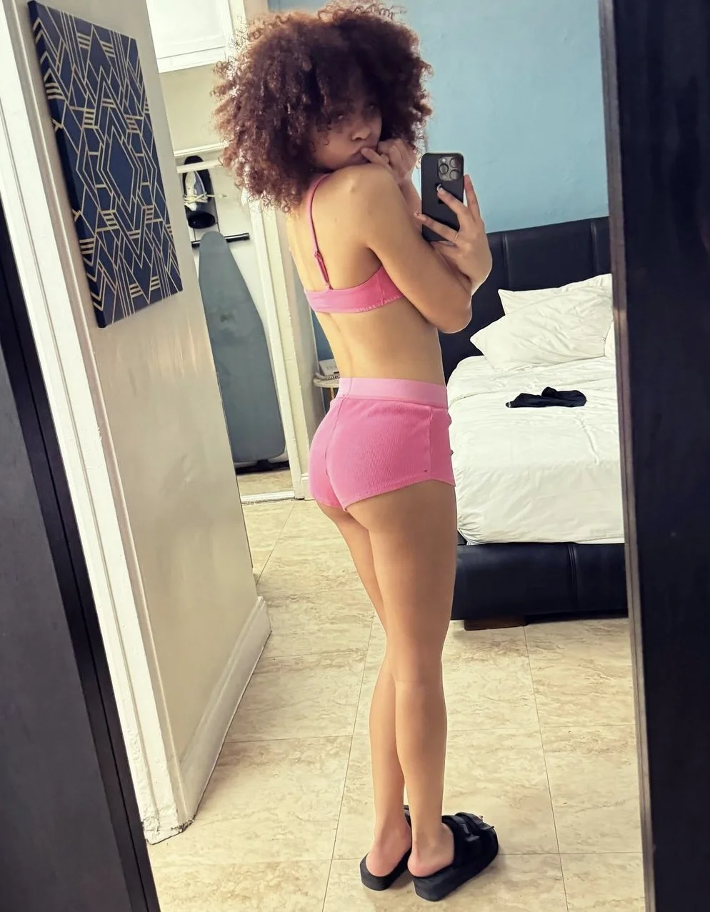 Sexy Black Slut Ajoyia image 15