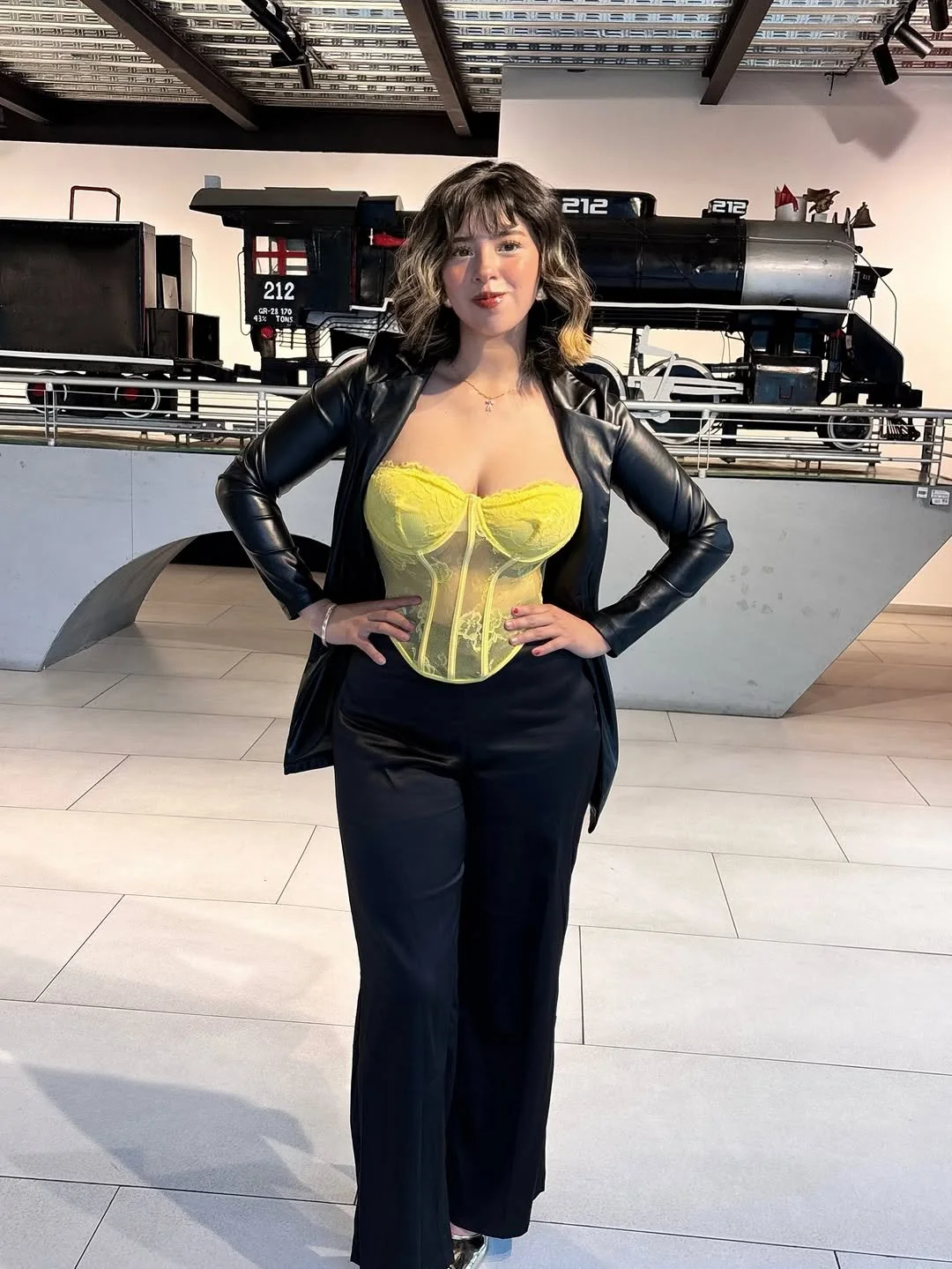 Adamaris morra rica del edomex le gusta enseñar todo main image