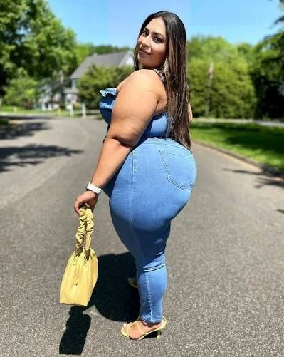 M3GA lat1nA bbW b0otY on J0jo !! image 6