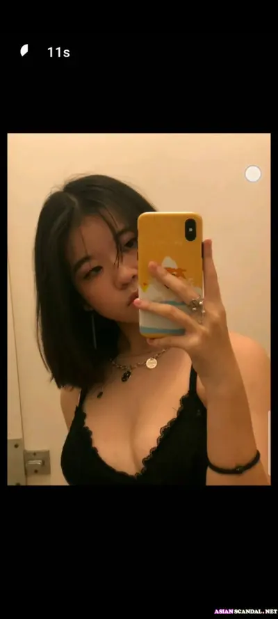 Cute SG XMM Slut Snap Nudes cover image