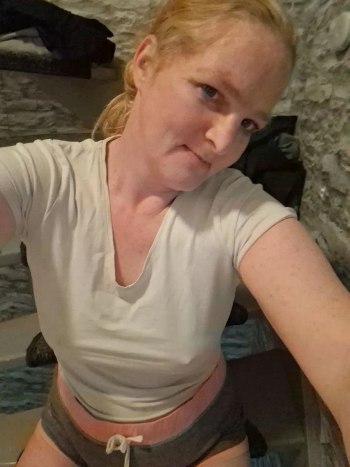 40yo Nicole from Holland loves being your porn image 7