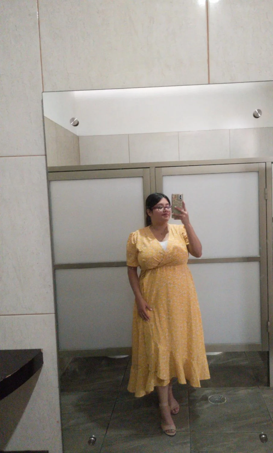 Jael Díaz Gordibuena Puta con enormes Tetas image 18