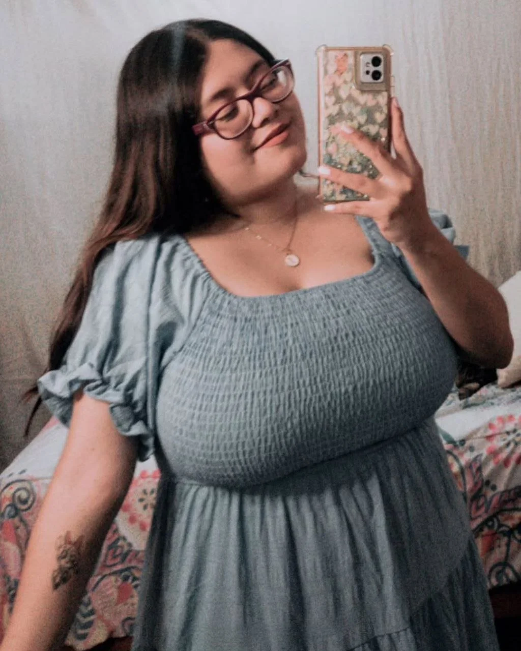 Jael Díaz Gordibuena Puta con enormes Tetas image 30