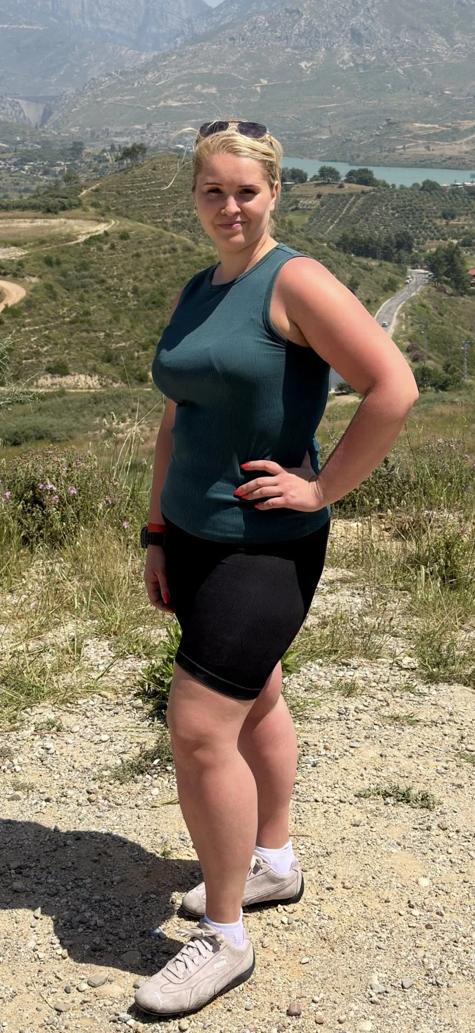 Friends wife image 3