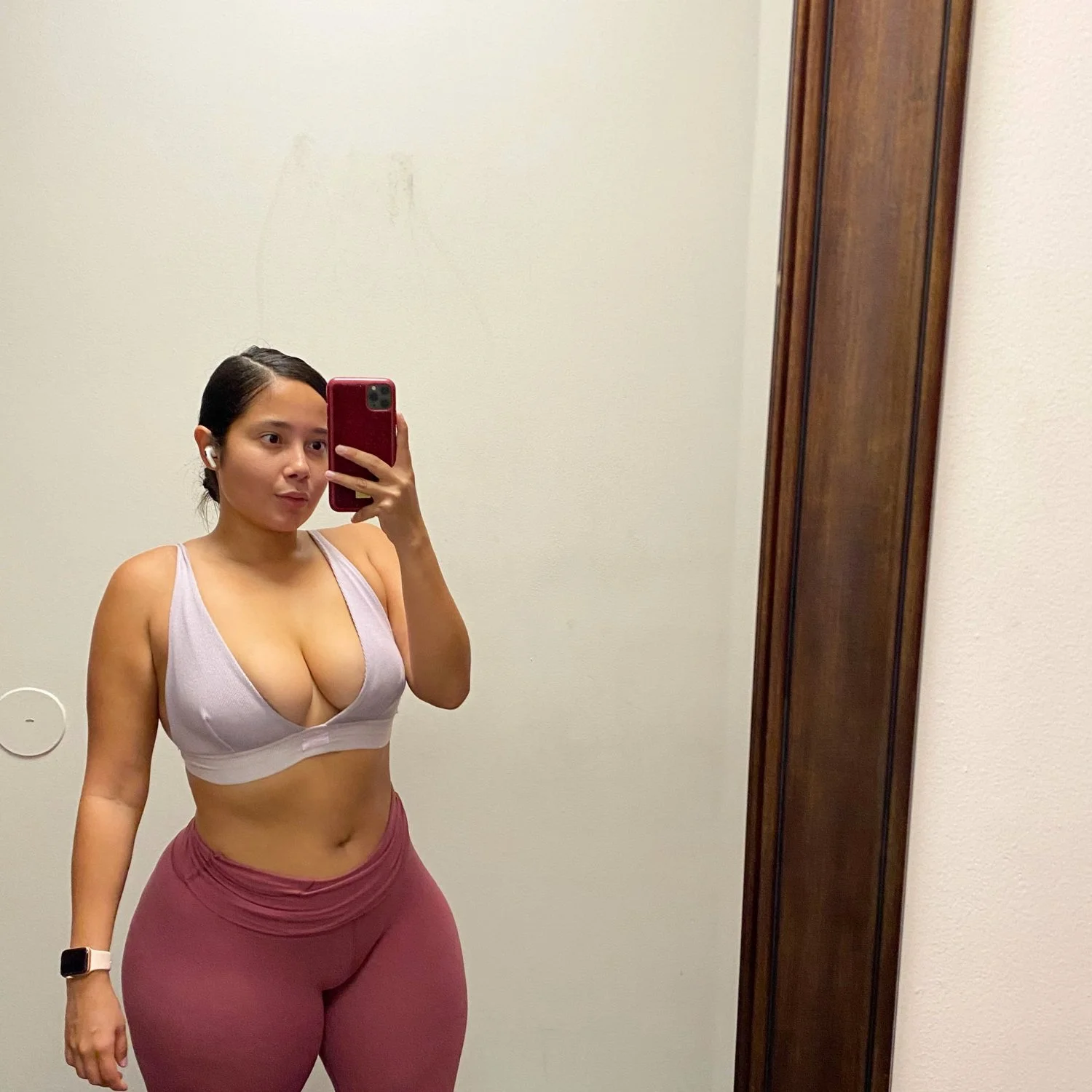 Priscillalinaa image 12