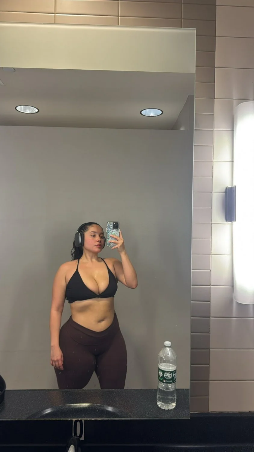 Priscillalinaa image 18