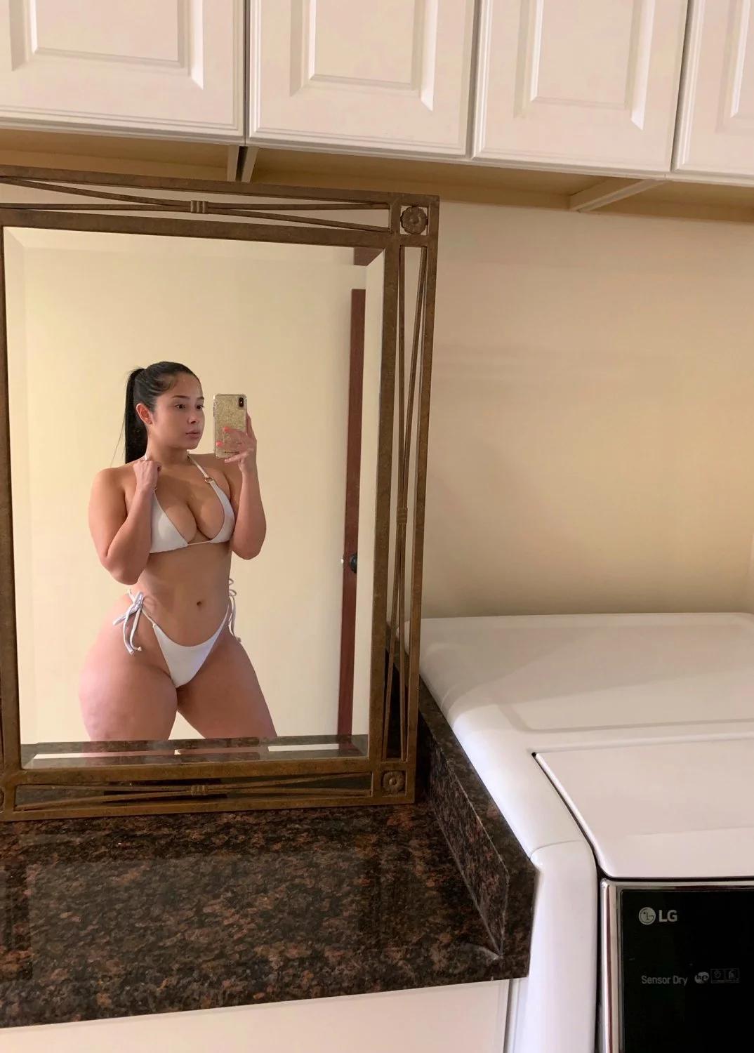 Priscillalinaa image 20