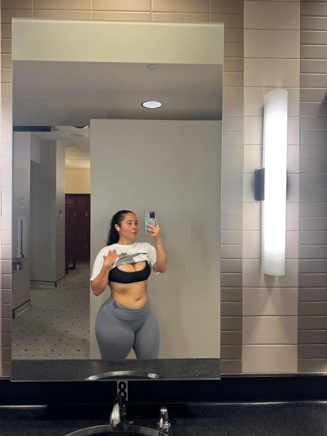 Priscillalinaa image 7