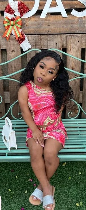 Midget Jamaican image 2