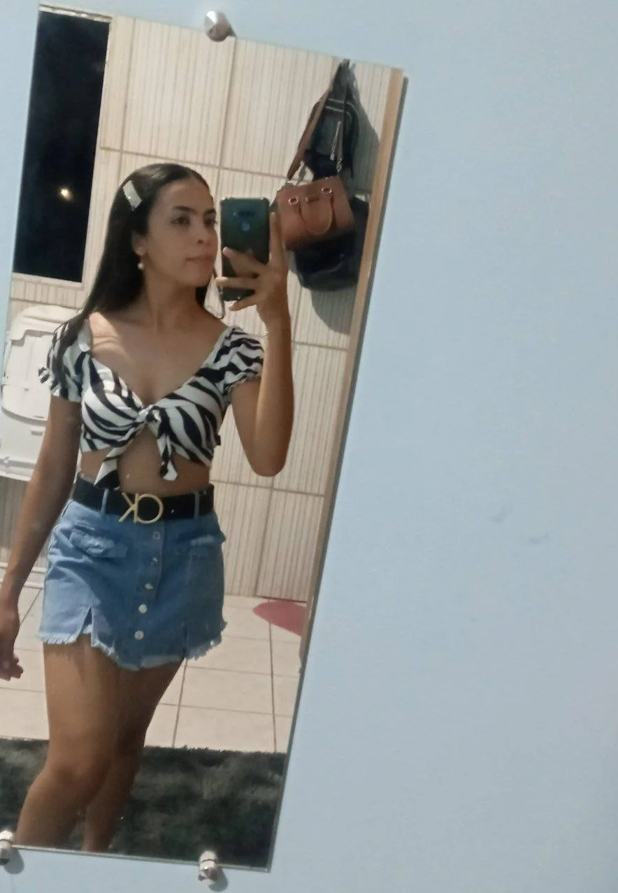 Novinha estudante image 20