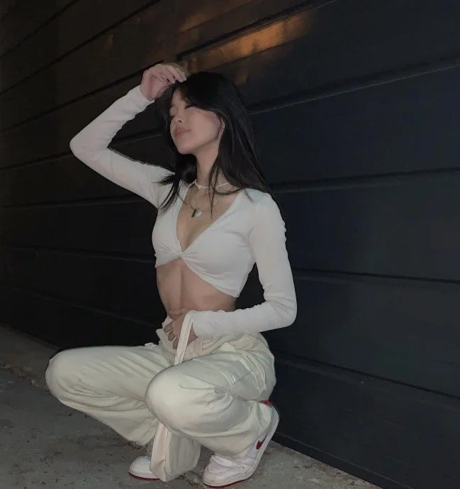 Sexy asian teen 7 image 10