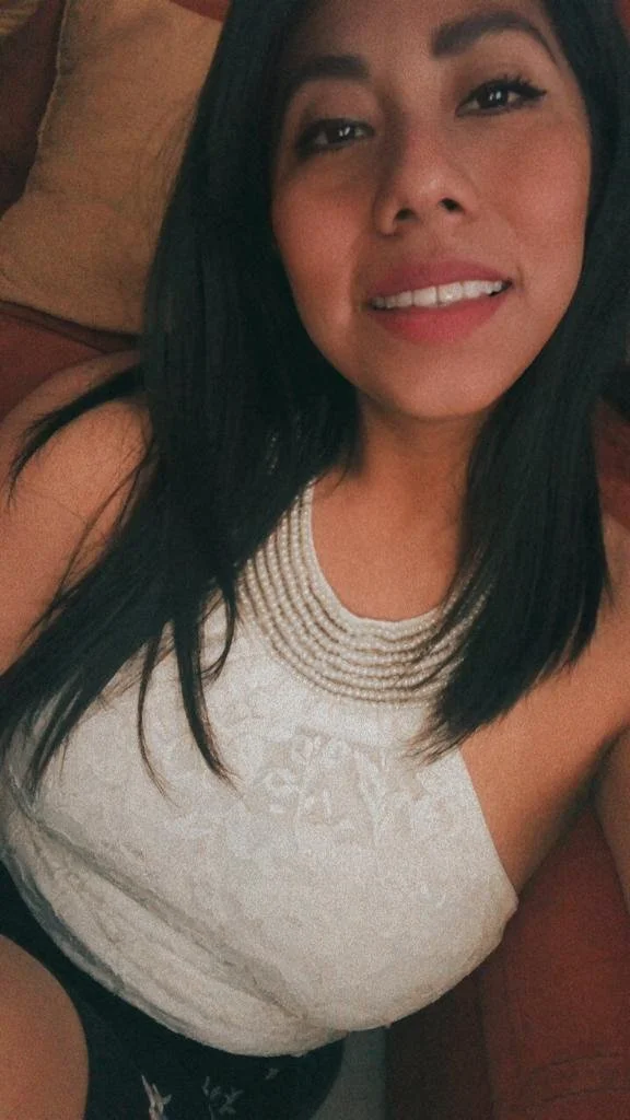 Karla Toto main image