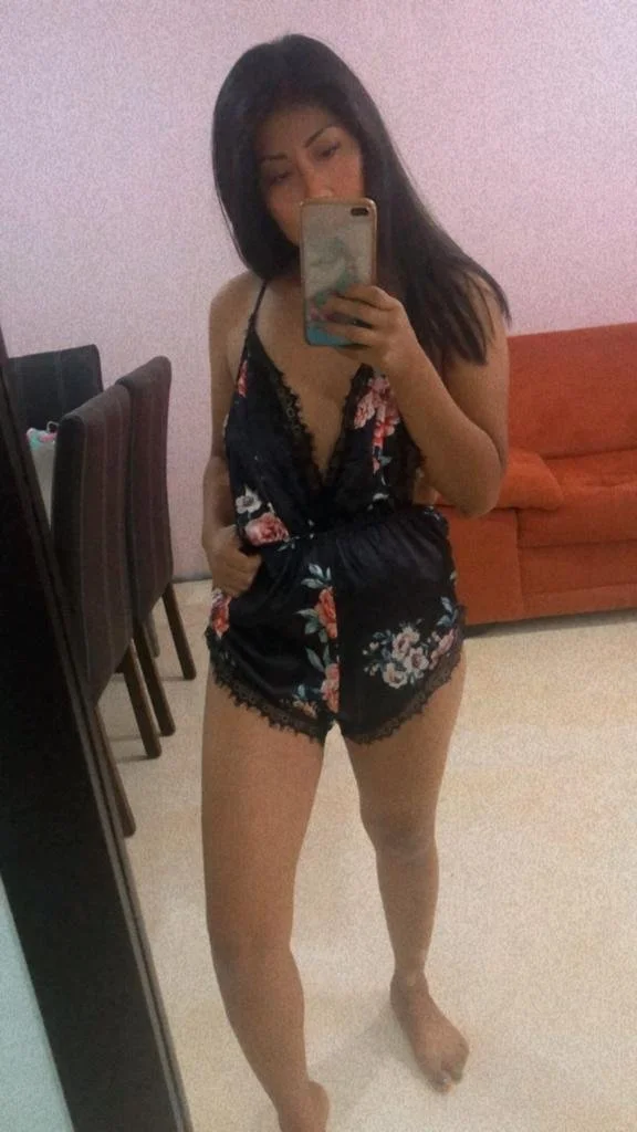 Karla Toto image 2