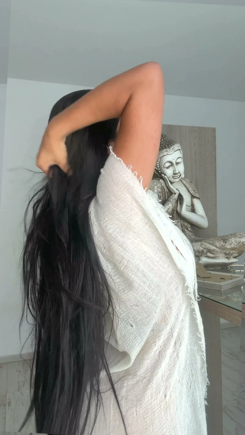 🔞 tight busty nude slut pussy eating dripping 😈💦 See OF image 3