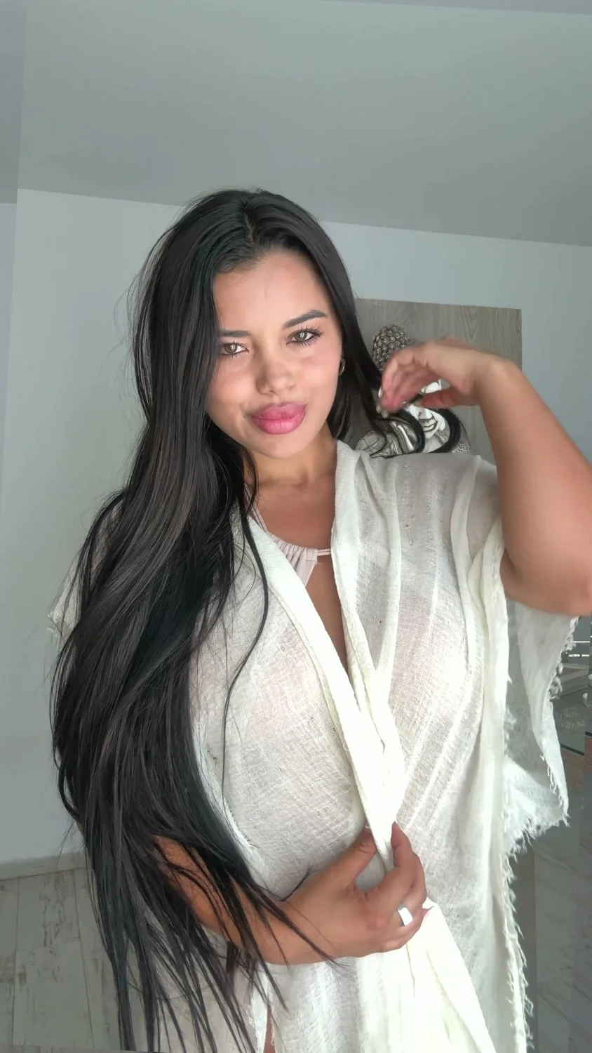 🔞 tight busty nude slut pussy eating dripping 😈💦 See OF image 4