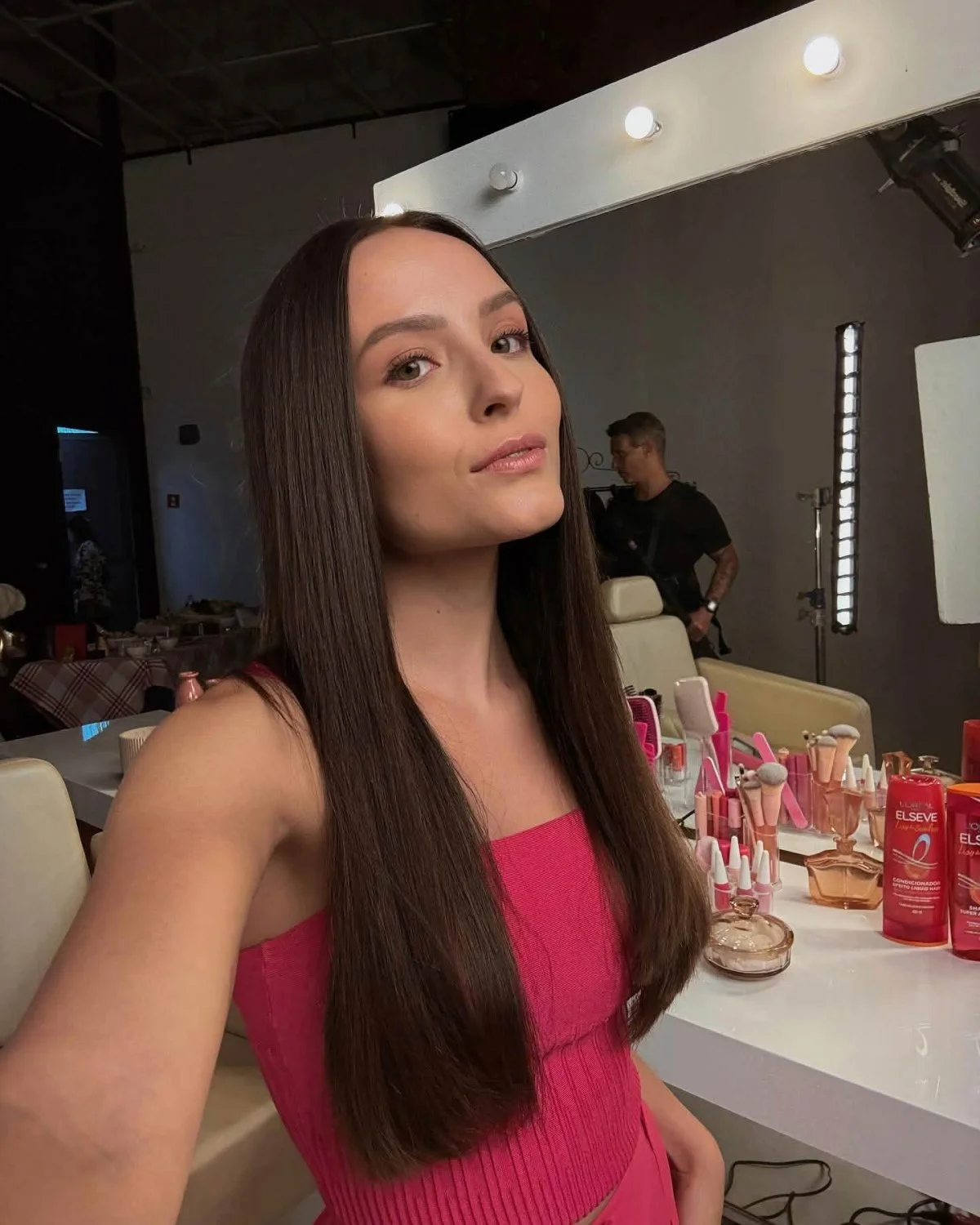 Perfeitas fotos na Larissa...Larissa Manoela famosa muito linda e deliciosa image 13
