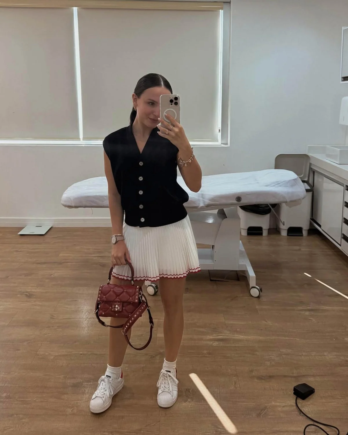Perfeitas fotos na Larissa...Larissa Manoela famosa muito linda e deliciosa image 6