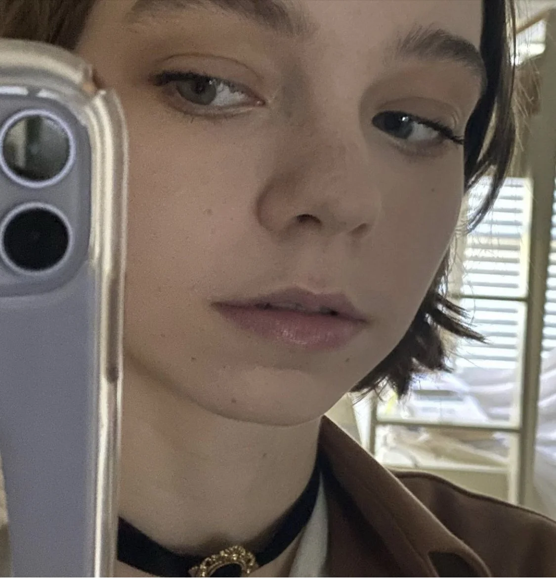 Emma Myers nose (1) image 3