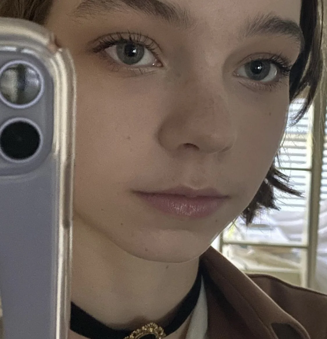Emma Myers nose (1) image 6
