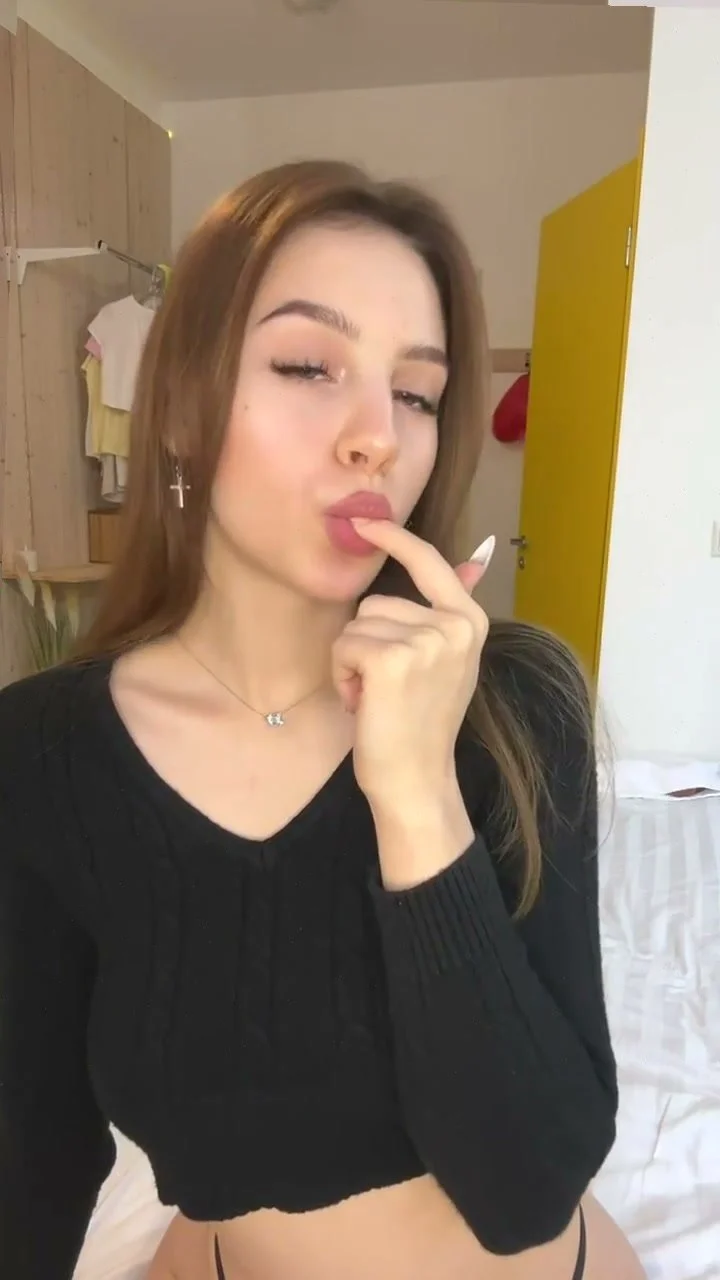 🔞 Wild curvy huge tits nude blowjob wet 💦🍑 Exclusive OF image 4