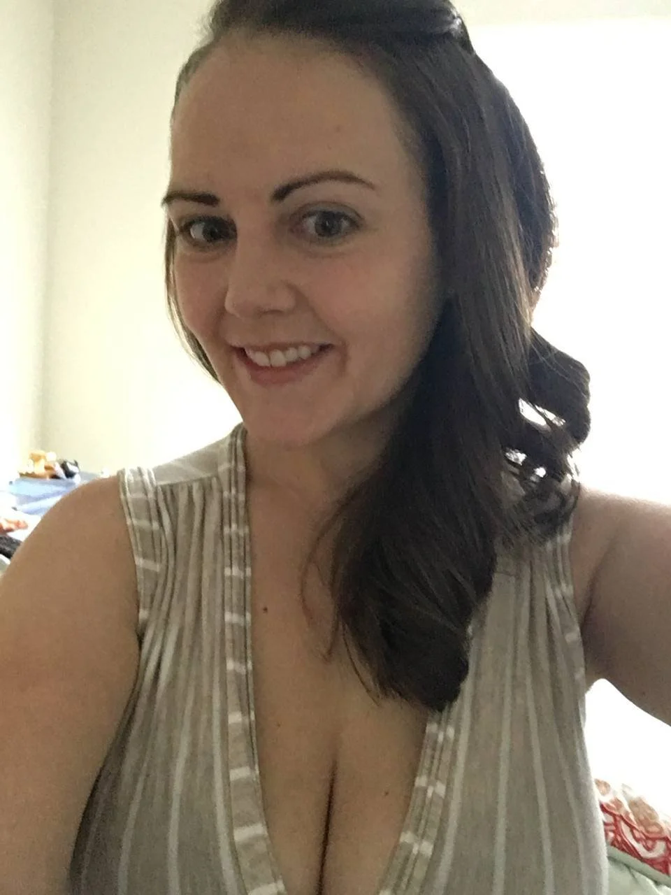 MILF Jenna leaked image 4