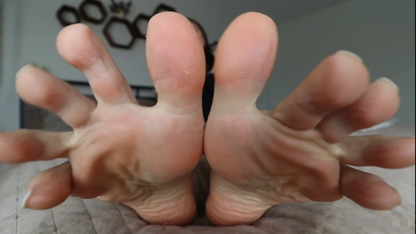 Feet joi main image