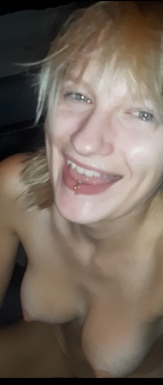 Celine 23y deutch image 14