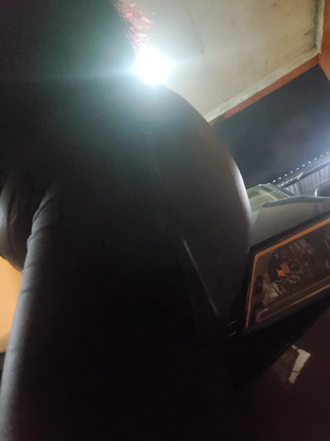 MILF culote espiado image 20