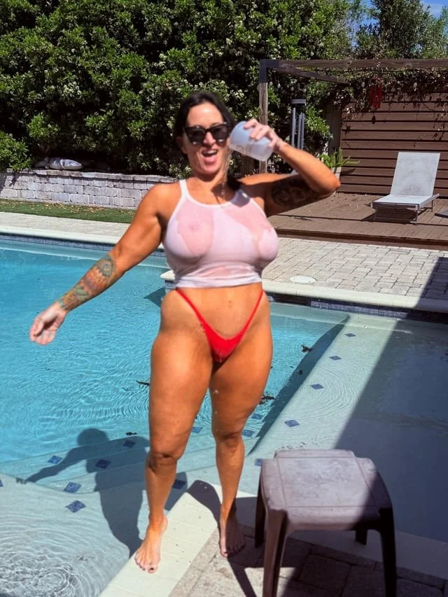 Huge Tits On Over 50 PAWG GILF image 9