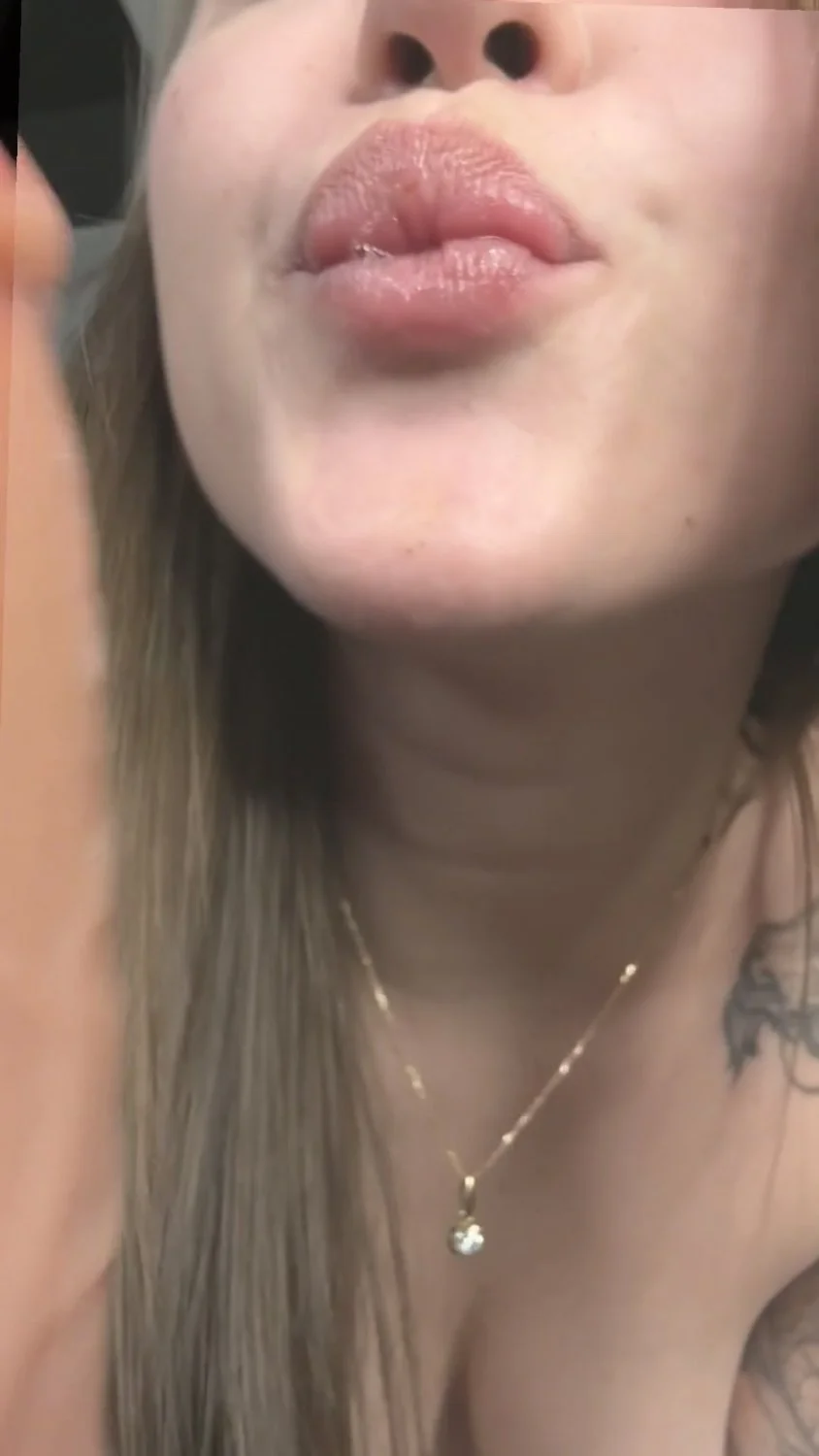 🔞 Sexy tight ass gorgeous masturbating naked wet pussy 🍑💦 OF now main image