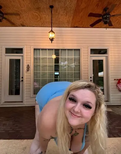 Snapchat-1938460016 cover image